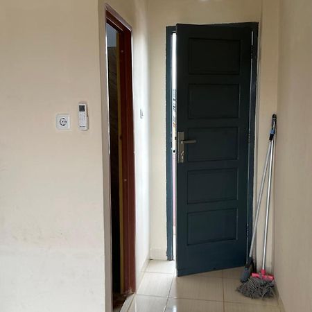 House Of Mochi Apartment Palembang Exterior photo